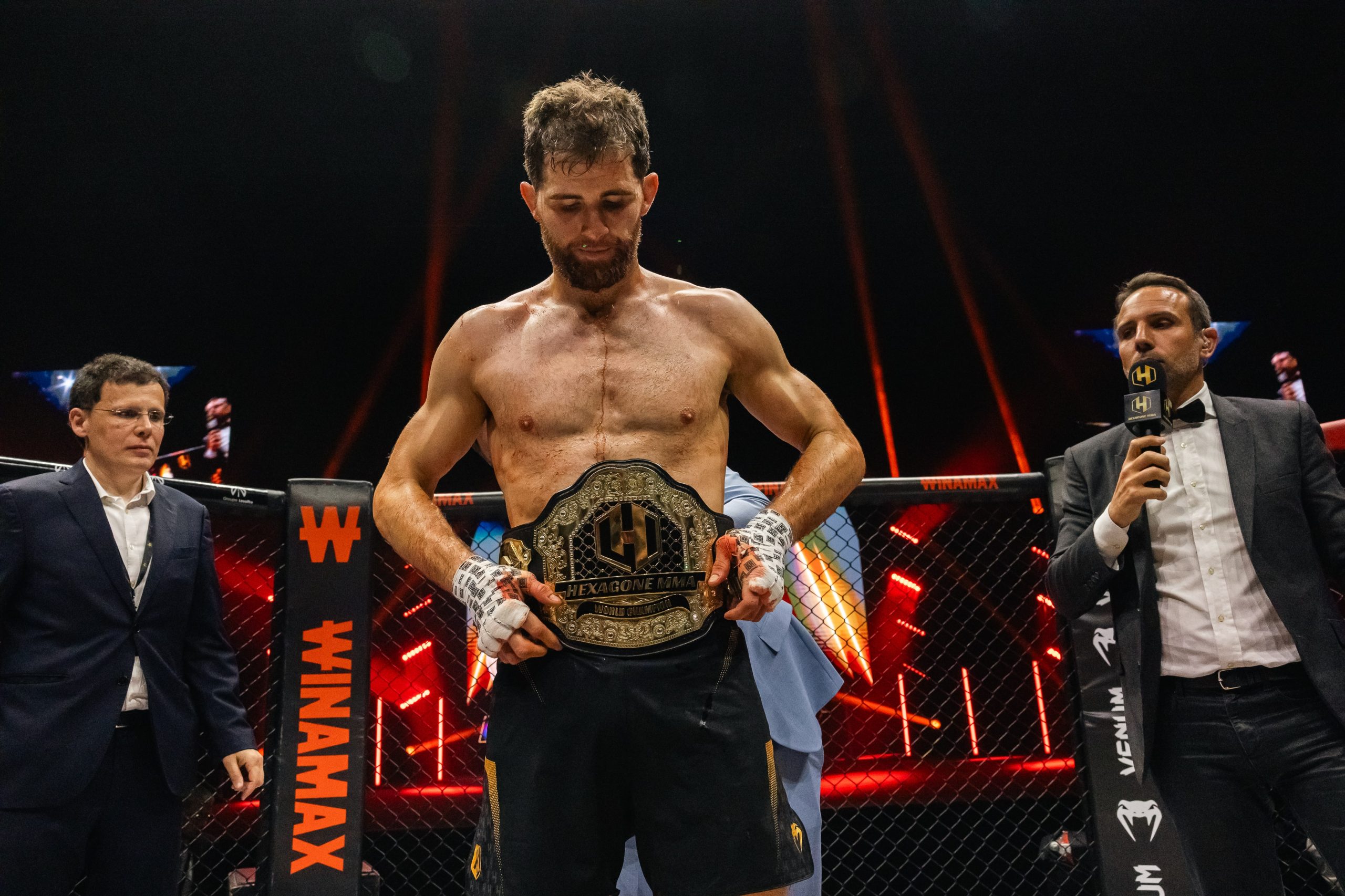 Hexagon MMA Lehto Duclosはリールにそのタイトルを保持しています