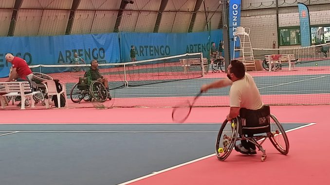 Open fauteuil de Ronchin paratennis