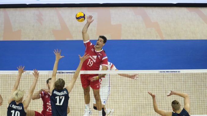 France-Finlande volley-ball Yacine Louati