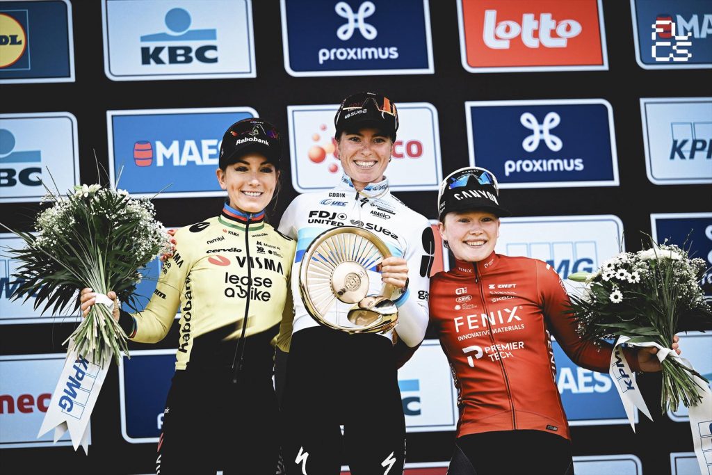 Tour des Flandres femmes 2026 podium