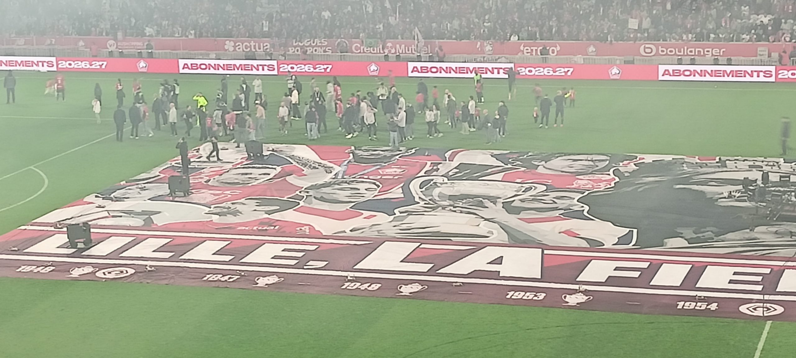 FOOTBALL : LE LOSC SE QUALIFIE POUR LA LIGUE DES CHAMPIONS... GRÂCE AU RC LENS ! – SPORTS 59/62
