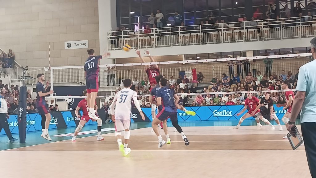 Volley France-Belgique à Tourcoing