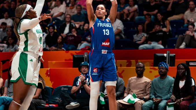 Basket Coupe du monde féminine Janelle Salaun équipe de France